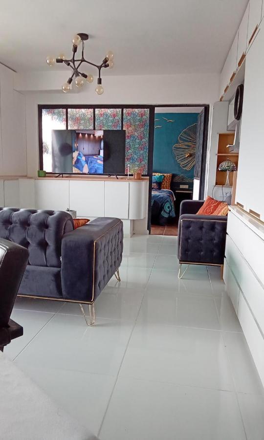 Liege Centre Mediacite Appartement Possible Parking Terrasse Immense 8Eme Pour 2 Personnes Exteriör bild