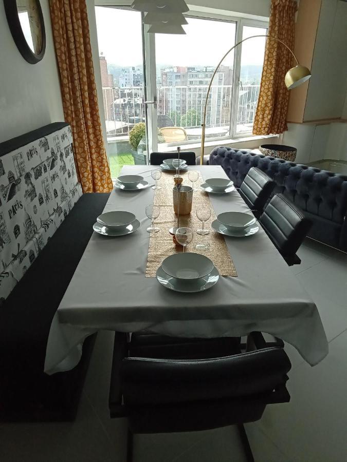 Liege Centre Mediacite Appartement Possible Parking Terrasse Immense 8Eme Pour 2 Personnes Exteriör bild
