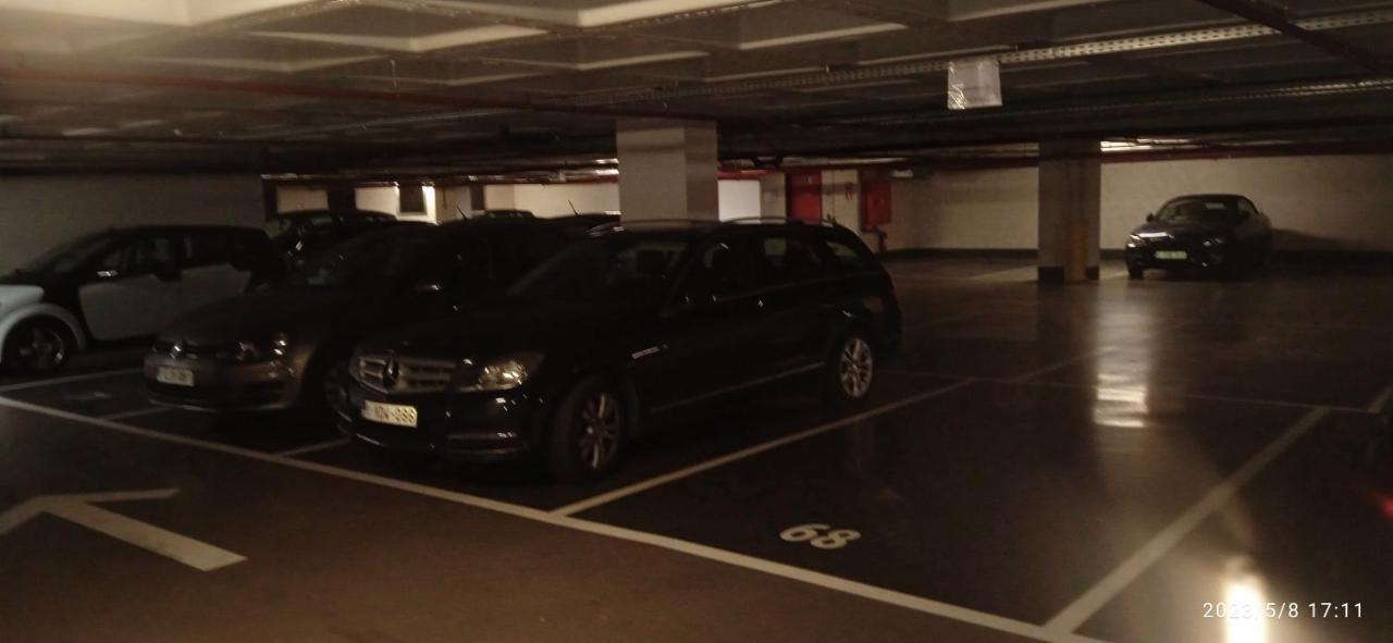 Liege Centre Mediacite Appartement Possible Parking Terrasse Immense 8Eme Pour 2 Personnes Exteriör bild